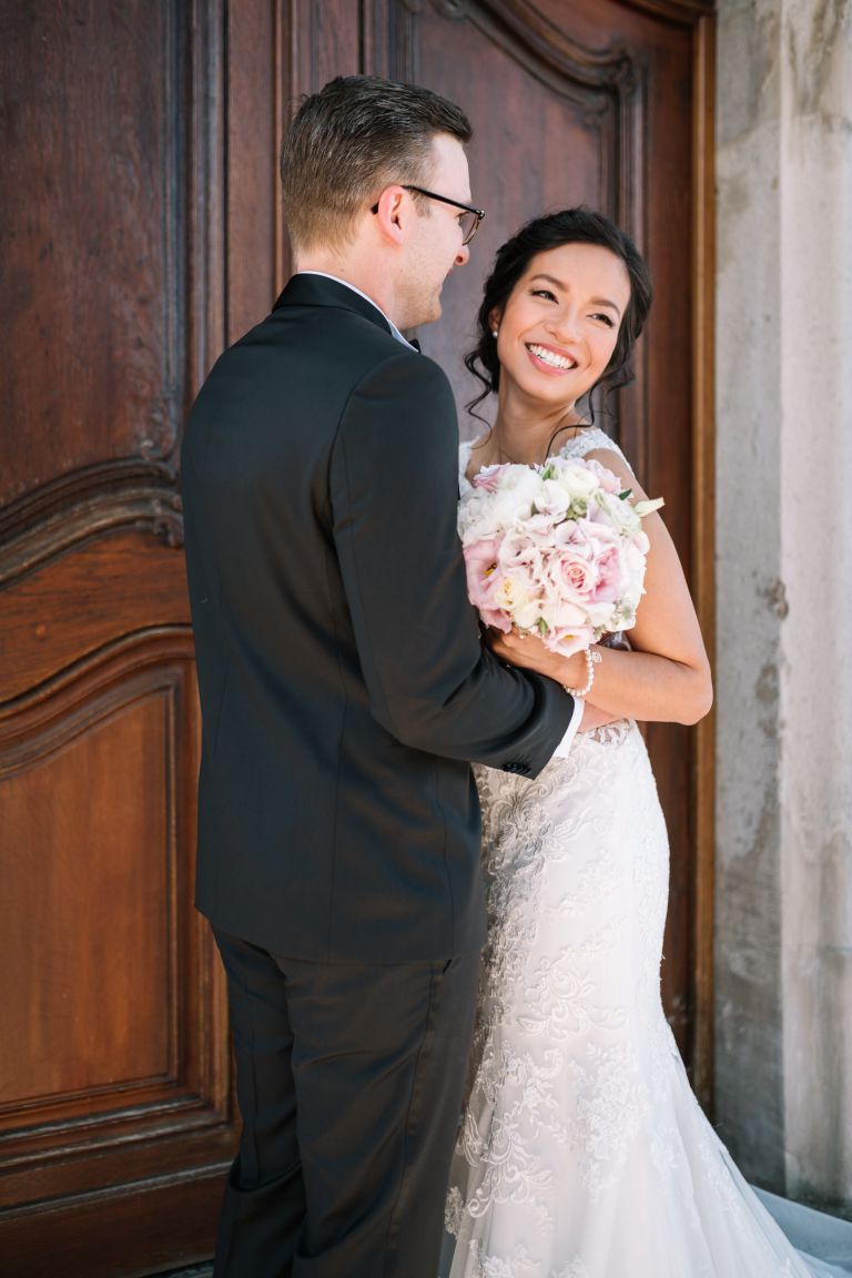 Brautkleid von Stella York 
Anzug von Hugo Boss