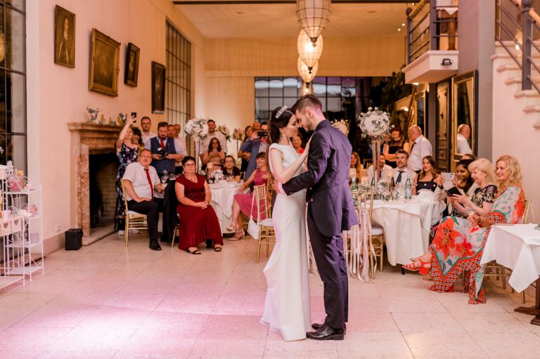 Gebrüder Meurer Location Hochzeit. 
Brautpaar Eröffungstanz