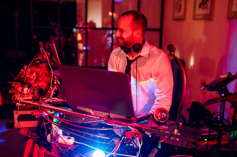 Gebrüder Meurer Location Hochzeit. 
Party